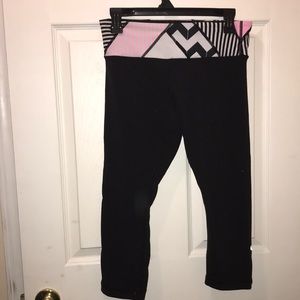 Lululemon pants size 8